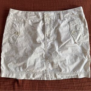 GAP White Y2K Mini Skirt with Pockets